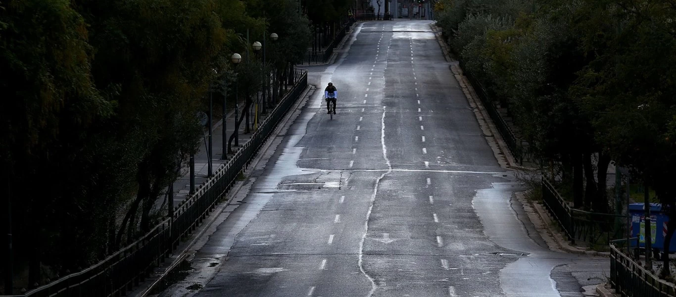 Συνεχίζεται η λοιμωξιο-τρομοκρατία:Κυλιόμενα lockdowns ως την άνοιξη» προβλέπουν οι «ειδικοί»